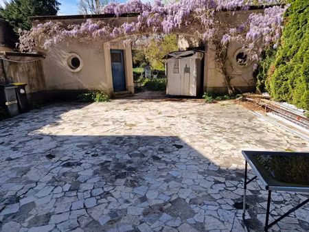 immeuble à vendre charmes 10 pièce(s) 600m2 185 000€