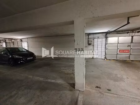 location parking marcq en baroeul 59700