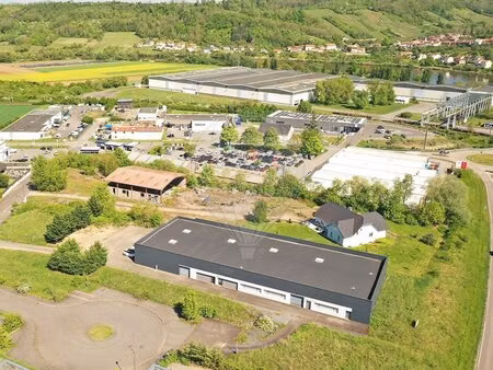 en vente local commercial 1 260 m² – 780 000 € |rettel