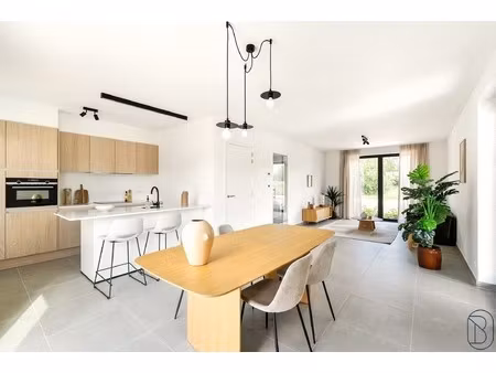 huis te koop in leupegem met 4 slaapkamers