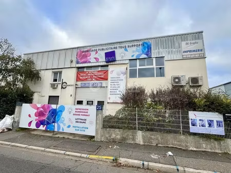 local d'activité a vendre