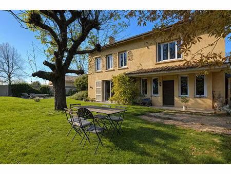 maison de caractère bressolles