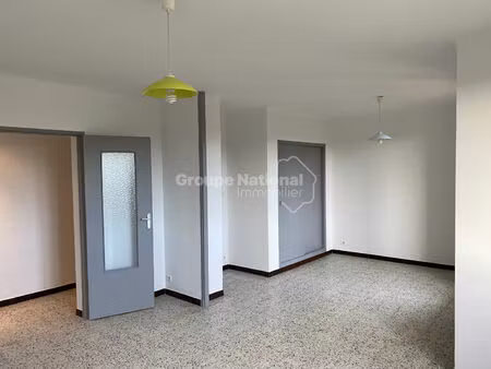 appartement t3 de 75m2 dans résidence sécurisée avec stationnement et cave