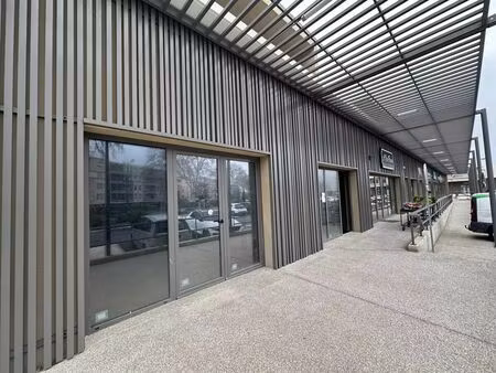 vente local commercial 1 pièces 142m2 saint-estève 66240 - 290000 € - surface privée