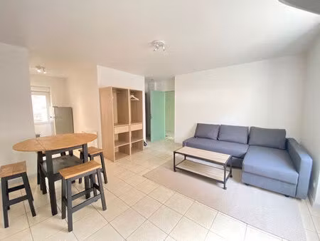 location appartement 1 pièce 30 m² à roanne (42300)