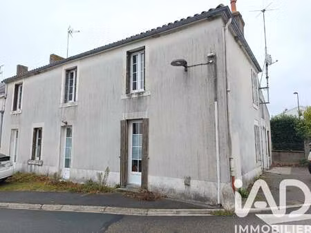 vente maison à saint-cyr-des-gâts (85410) : à vendre / 156m² saint-cyr-des-gâts