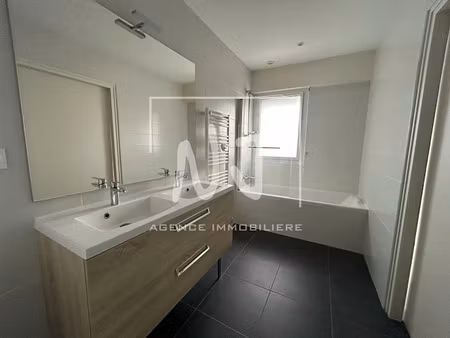 location appartement 5 pièces 171.25 m² à la possonnière (49170)  925 €