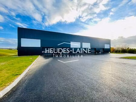 location bureaux et commerces à tirepied-sur-sée (50870) : à louer / 250m² tirepied-sur-sé