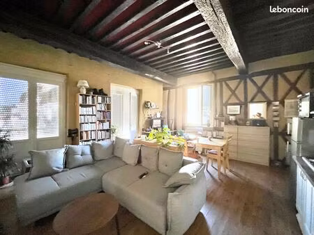 location appartement 93 m2