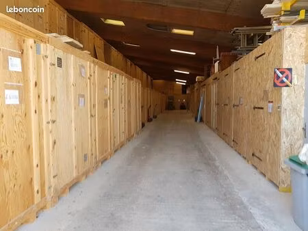 garage/box 13 m² les andelys