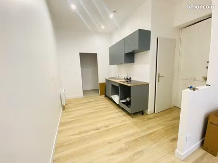 studio 1 pièce 24 m²