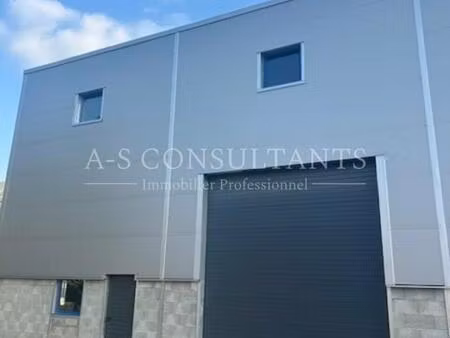 location local industriel 115 m² à la ravoire (73490)