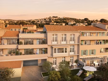 vente appartement 2 pièces 40 m² à hyeres plage (83400)  265 000 €