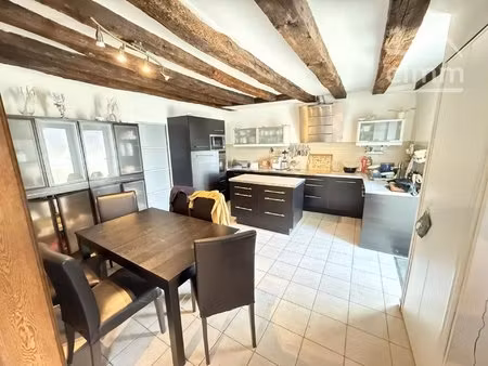 maison 6 pièces  4 chambres