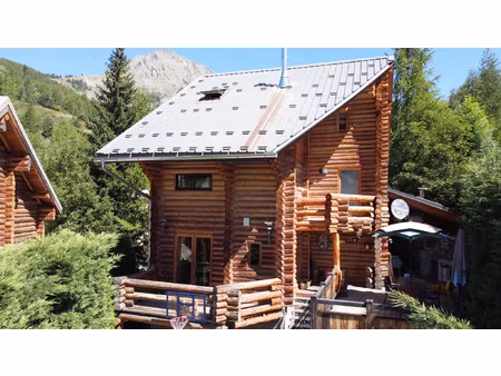 magnifique chalet en rondins - 240 m2
