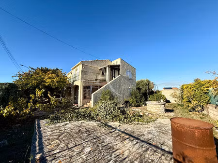 propriété de 188m2 sur une parcelle de 1750m2 constructible