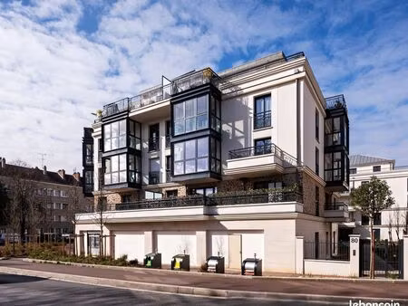 parking sous sol majestik