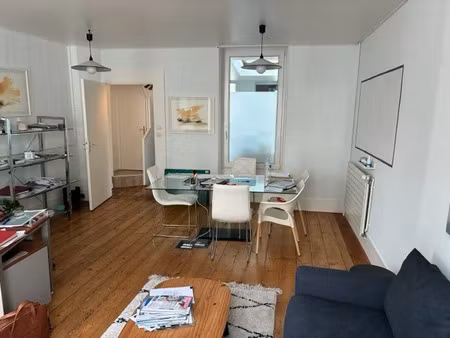 vente immeuble 1 pièce 131 m² à la rochelle (17000)  574 750 €