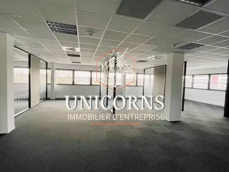 zone des ramassiers - colomiers - bureaux rénovés en rdc et r+2 d'un immeuble de standing