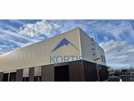 local d'activite a vendre