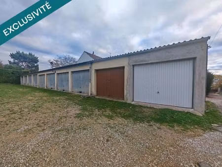 lot de 10 garages sur auxerre en parfait état  tous loués !