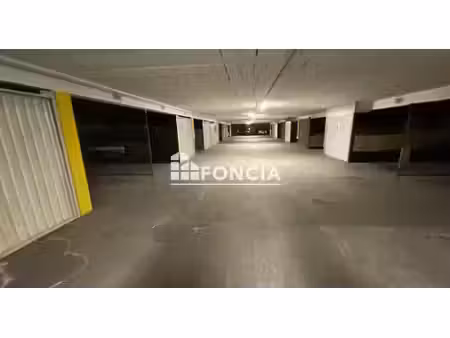 parking à vendre