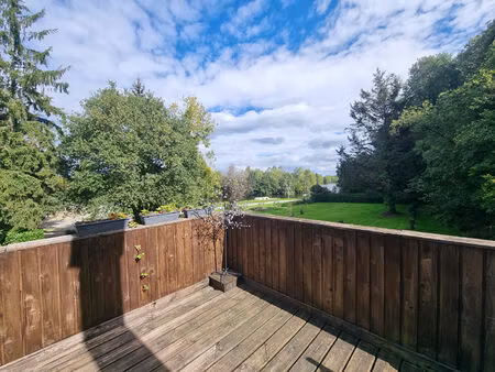 vente immeuble 6 pièces  194.26m²  peillac