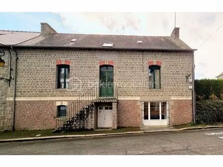 maison de 118 80 m² à saint-germain-en-cogles