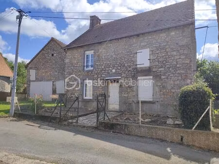 maison ancienne de 84 m² à la pallu