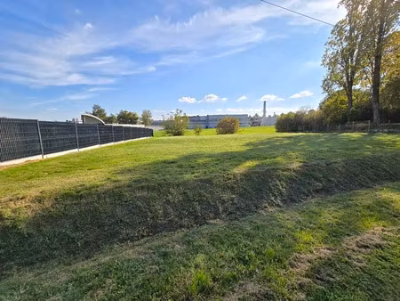 vente terrain à bâtir – environnement calme