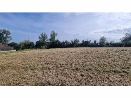 terrain constructible à vendre