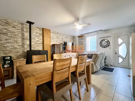aimargues - maison de village de 150 m2
