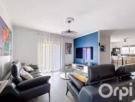 maison 3 faces rénovée avec un gros potentiel