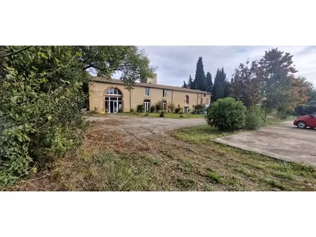 maison 20 pièces - 650 m²