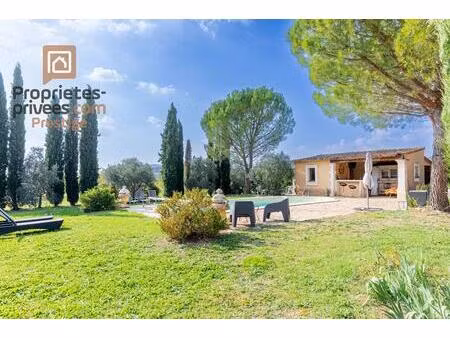 bastide au calme à villars (84)10 pièce(s) 275 m2 sur une parcelle de 19500m2  piscine