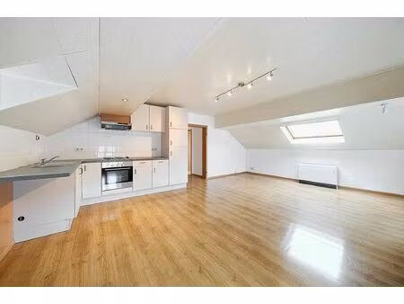 appartement à vendre à quai de l'ourthe 11 comblain-au-pont (vbd46696)