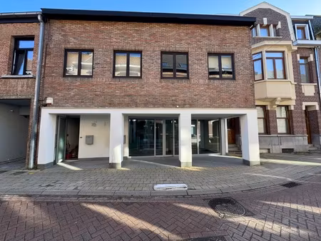 commercieel te huur in sint-amands