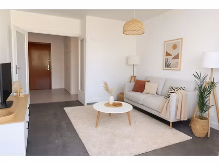 location appartement 3 pièces 67m² annecy le vieux 74940