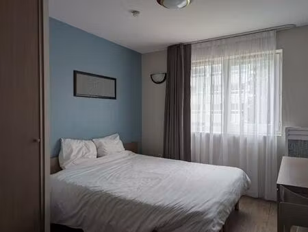 investissement locatif : studio meublé en résidence affaires - la roche-sur-yon