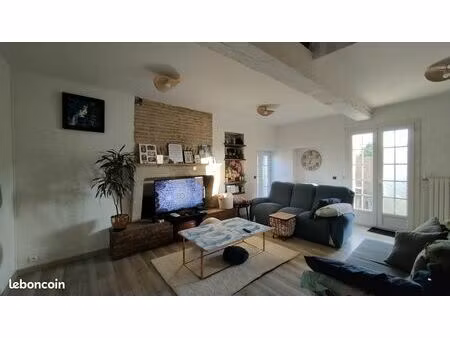 maison de ville 6 pièces 159 m²