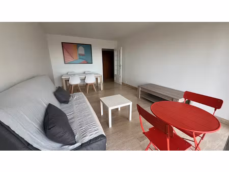 location appartement 2 pièces 50m² vence 06140