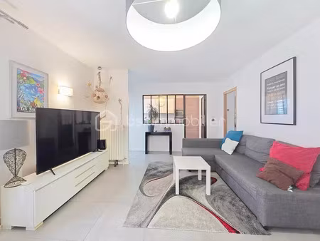 annonce vente maison 8 pièces de 193m2 à pontault combault (77340) - paruvendu.fr ref 9927