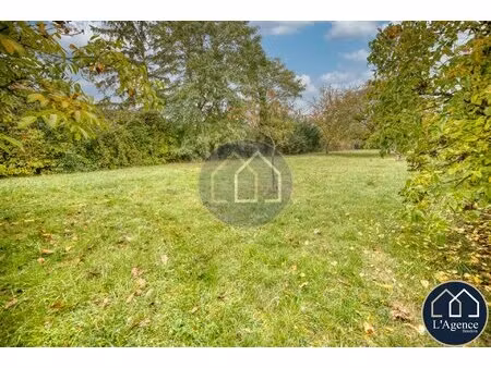 terrain d’exception de 1 497 m² – écrin de verdure à 1h de paris