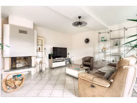vente maison 6 pièces  210.00m²  saint