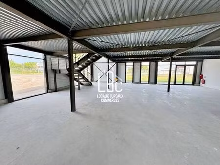 bureau de prestige de 355 m2 en location - ancenis  pays de la loire