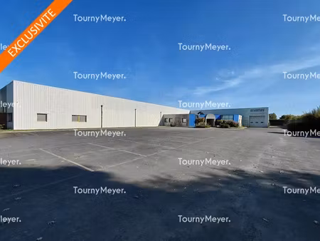 local d'activites a vendre