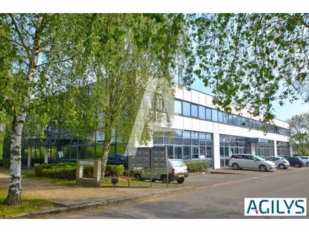 rare sur le territoire paris-saclay - a louer : surface de 270 m² - locaux mixtes bureaux-