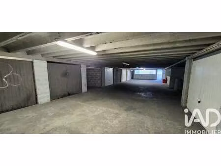 vente garage et parking à toulon (83000) : à vendre / 12m² toulon