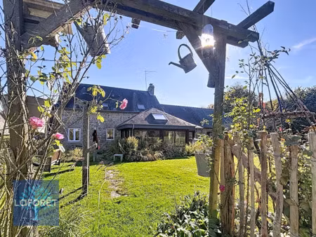 vente maison 9 pièces 200.86 m² à saint-germain-en-coglès (35133)  302 000 €