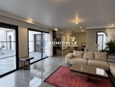 maison de luxe de 5 pièces en vente à dompierre-sur-mer  nouvelle-aquitaine